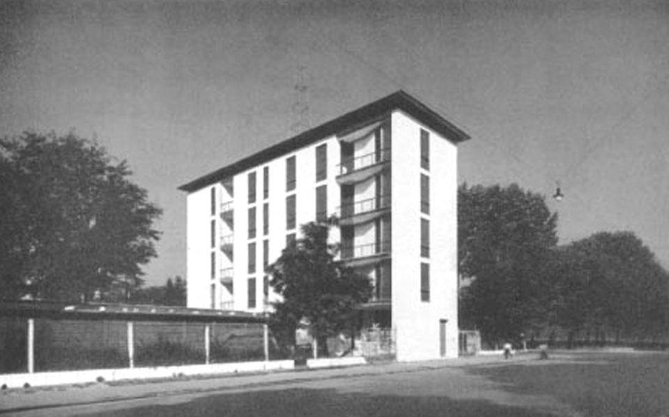 Casa al Parco Milano 1947 54 Domus